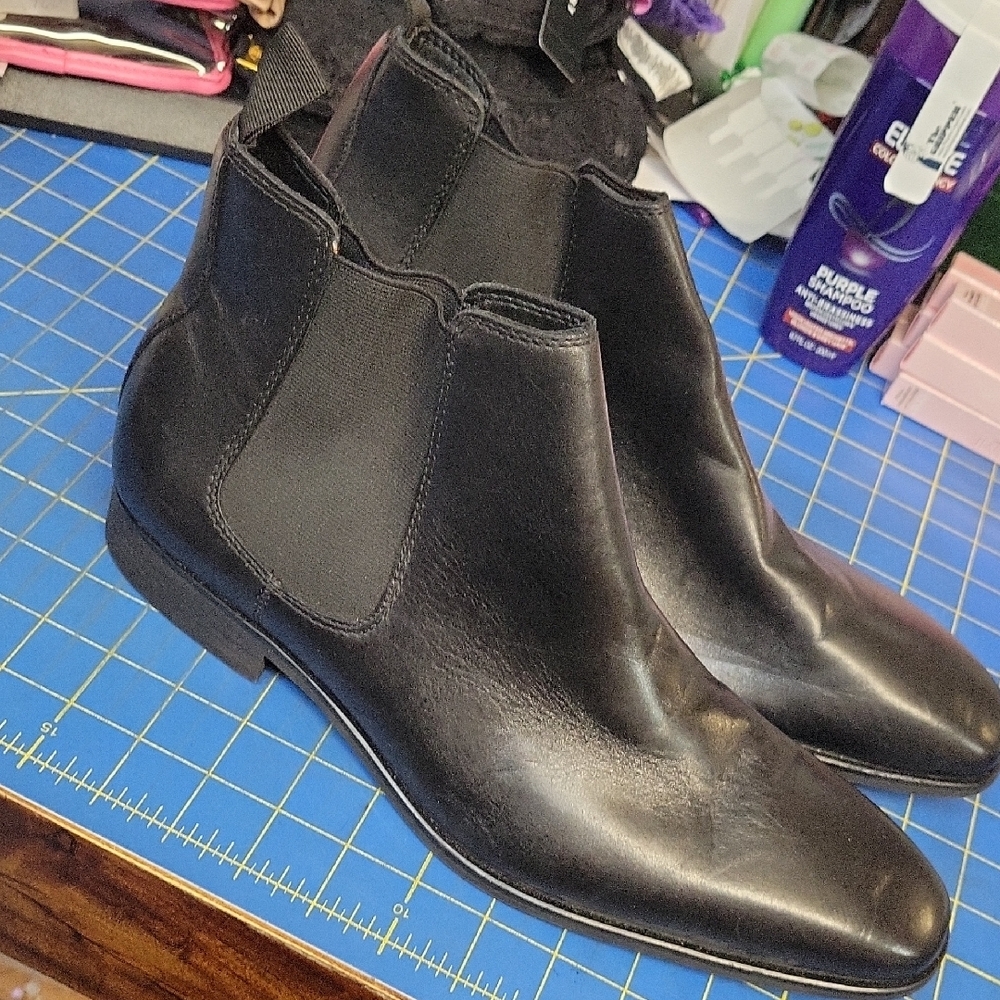 Nordstrom Rack Black Leather Chelsea Boots 12M NWOT